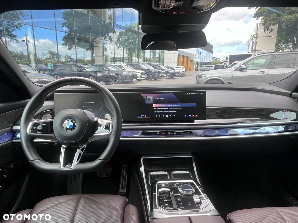 BMW Seria 7 740d xDrive mHEV sport - 17