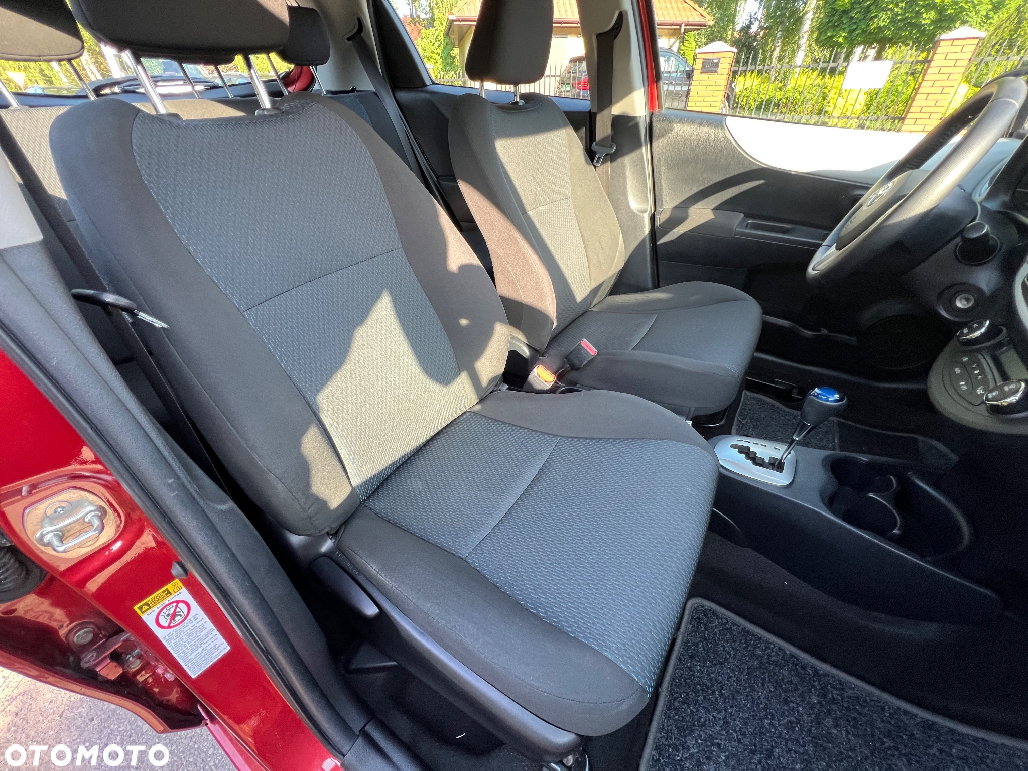 Toyota Yaris - 8