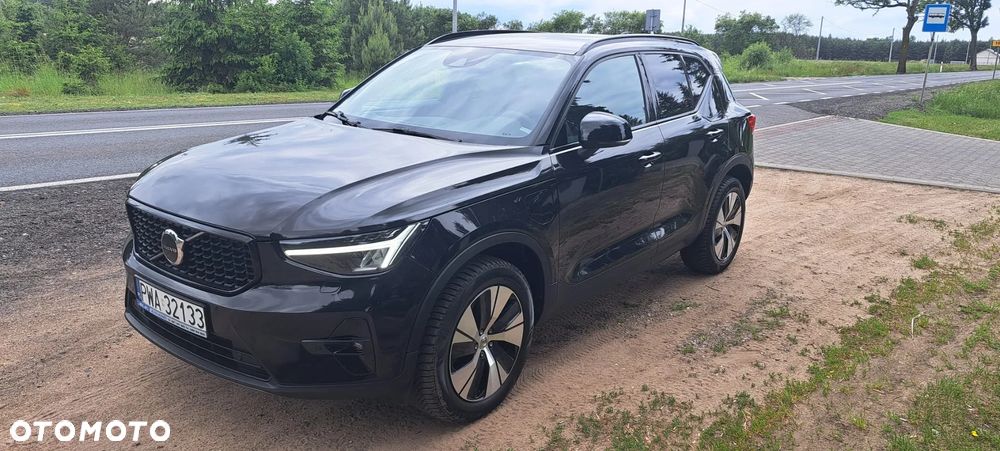 Volvo XC 40 T4 Plug-In Hybrid Plus Dark - 1