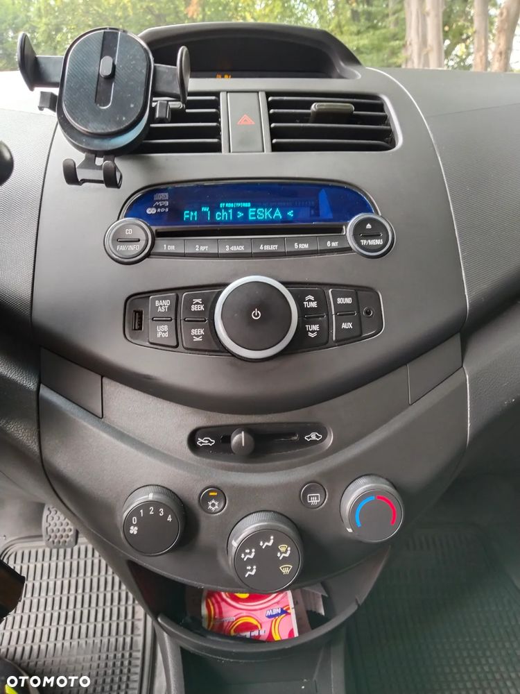 Chevrolet Spark - 16