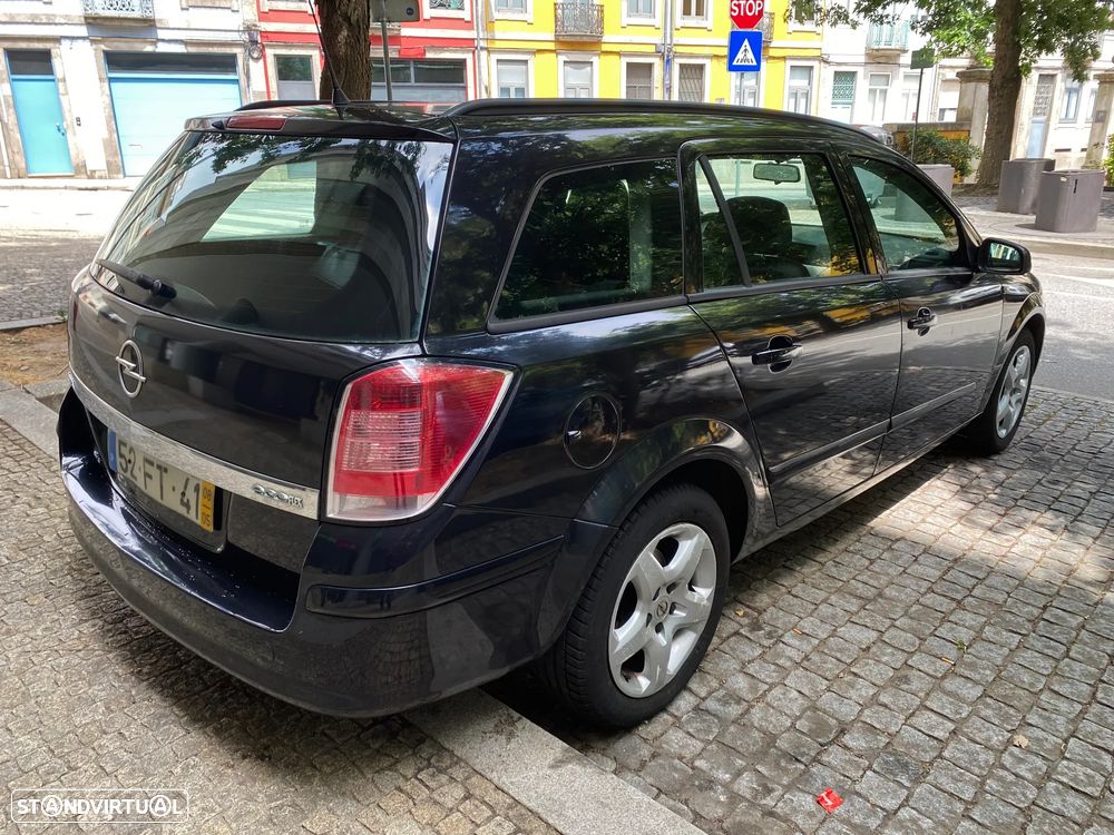 Opel Astra Caravan 1.3 CDTi Enjoy ecoFLEX - 4