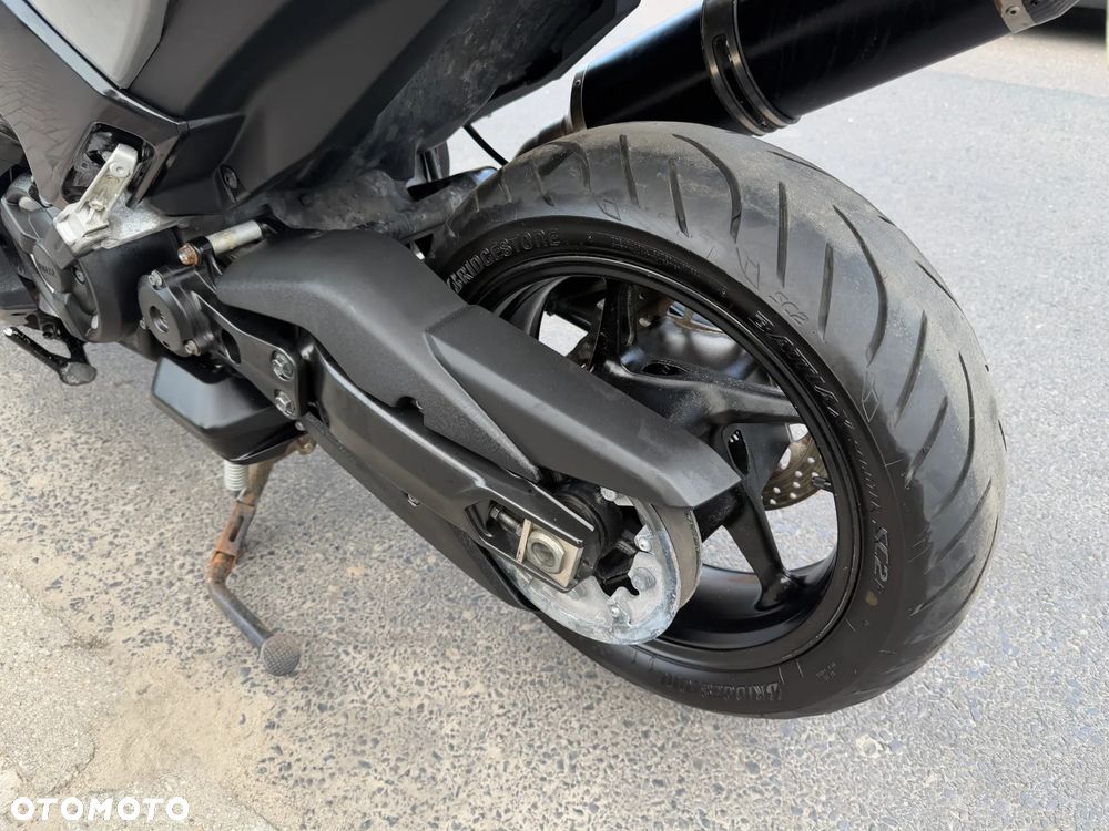 Yamaha Tmax - 22