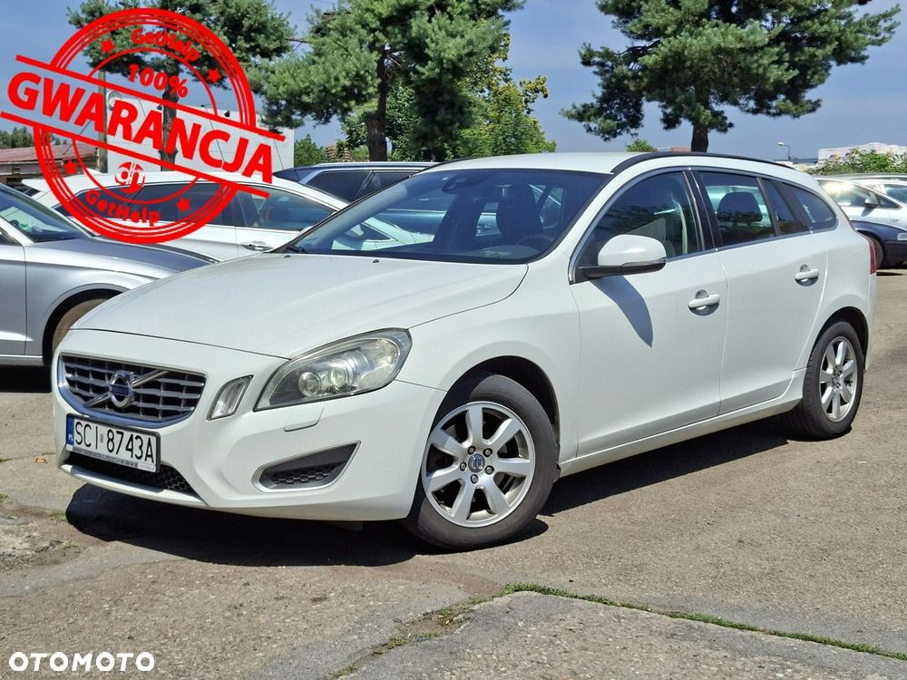Volvo V60 D3 Momentum - 1