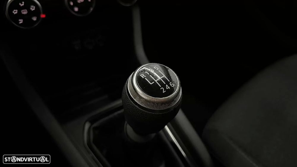 Renault Clio 1.0 TCe Intens - 25