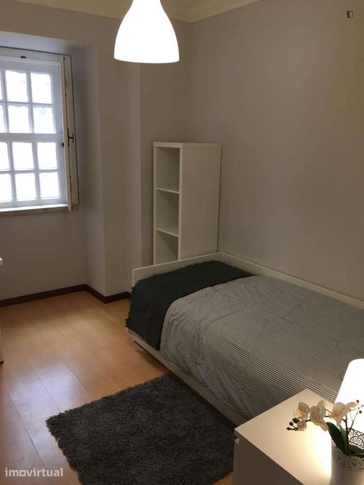Quarto - localizado em Alta Universitária Coimbra - Grande imagem: 3/13