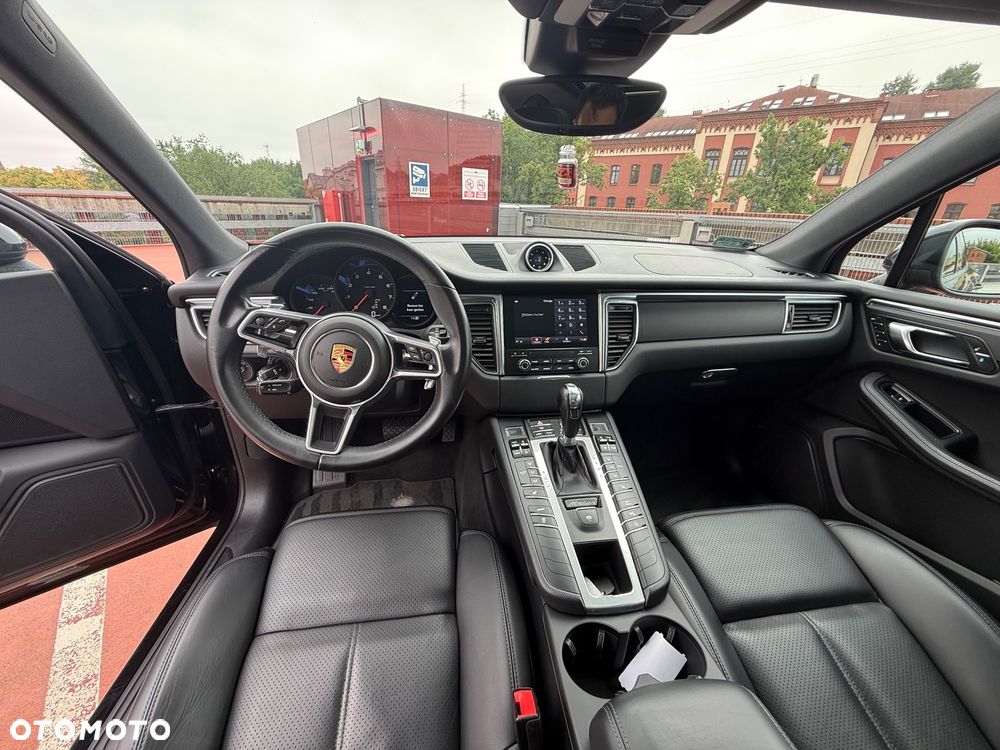Porsche Macan - 6