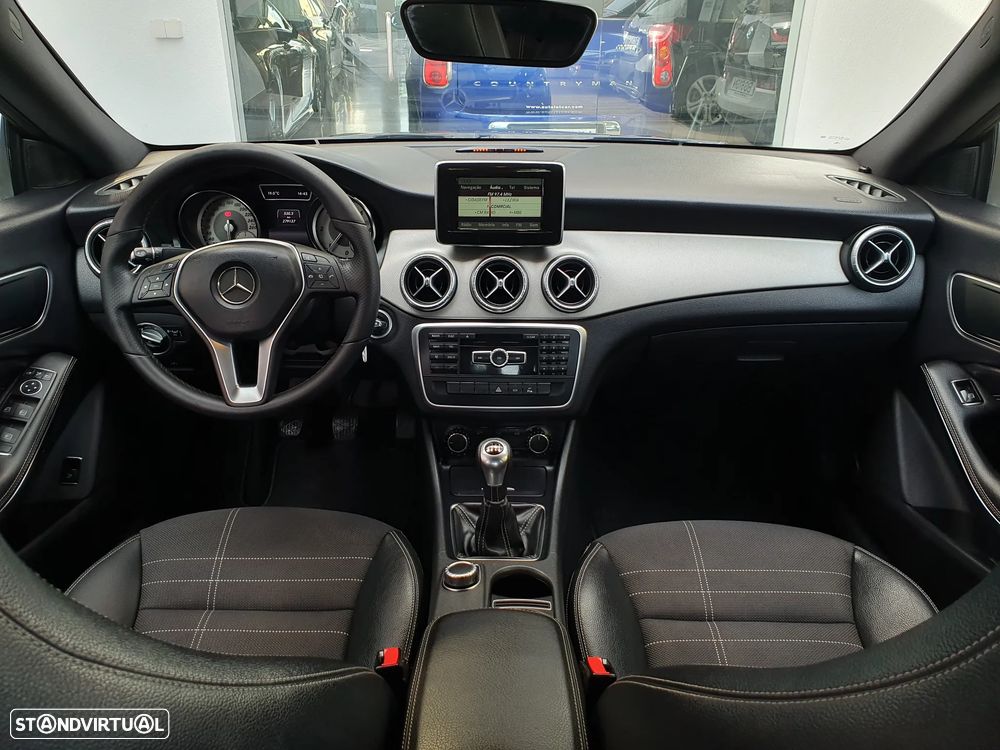 Mercedes-Benz CLA 180 (CDI) d Urban - 21