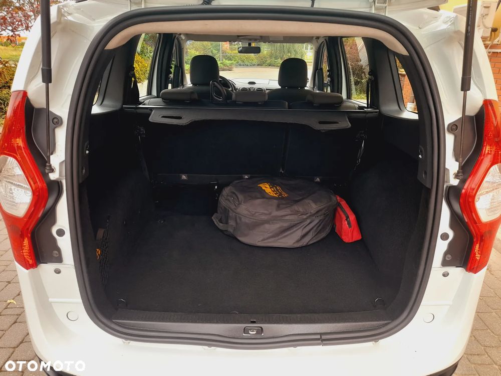 Dacia Lodgy 1.6 Access - 19
