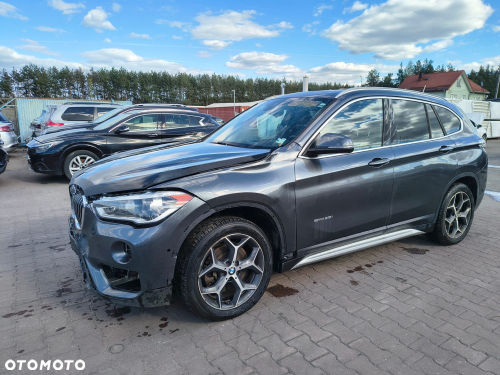 BMW X1 - 1