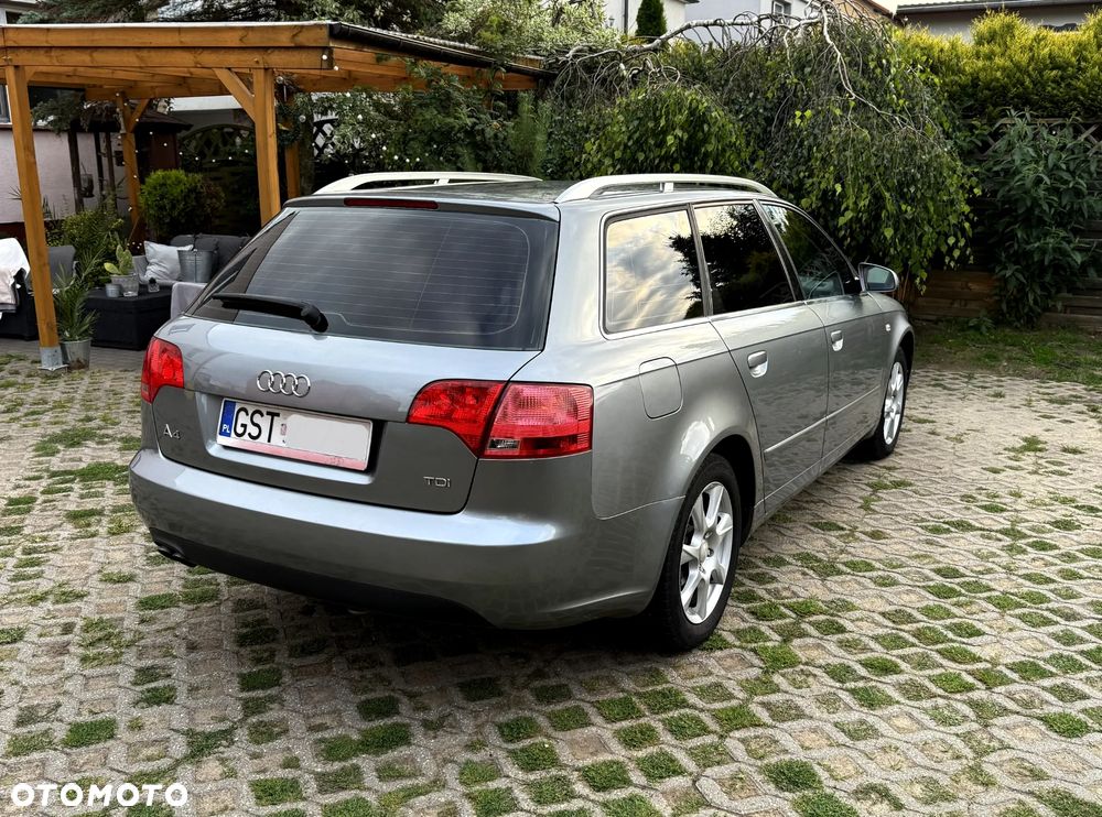 Audi A4 Avant 2.0 TDI - 37