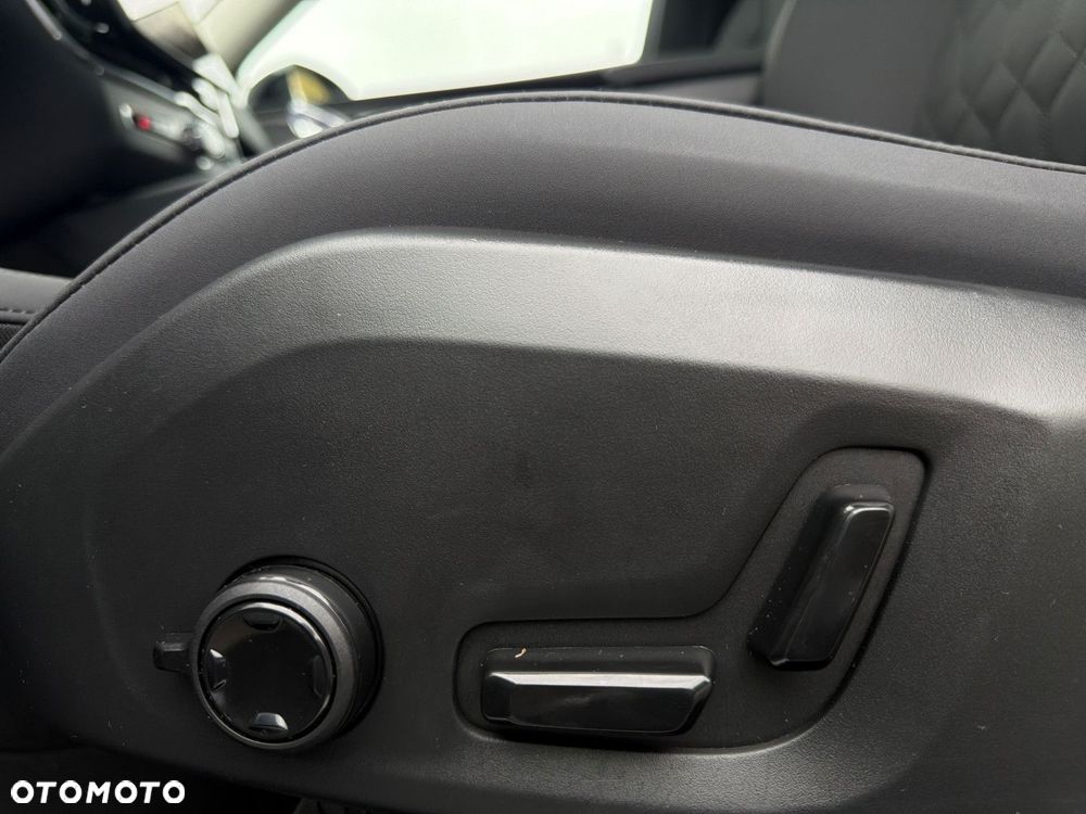 Volvo XC 60 - 33