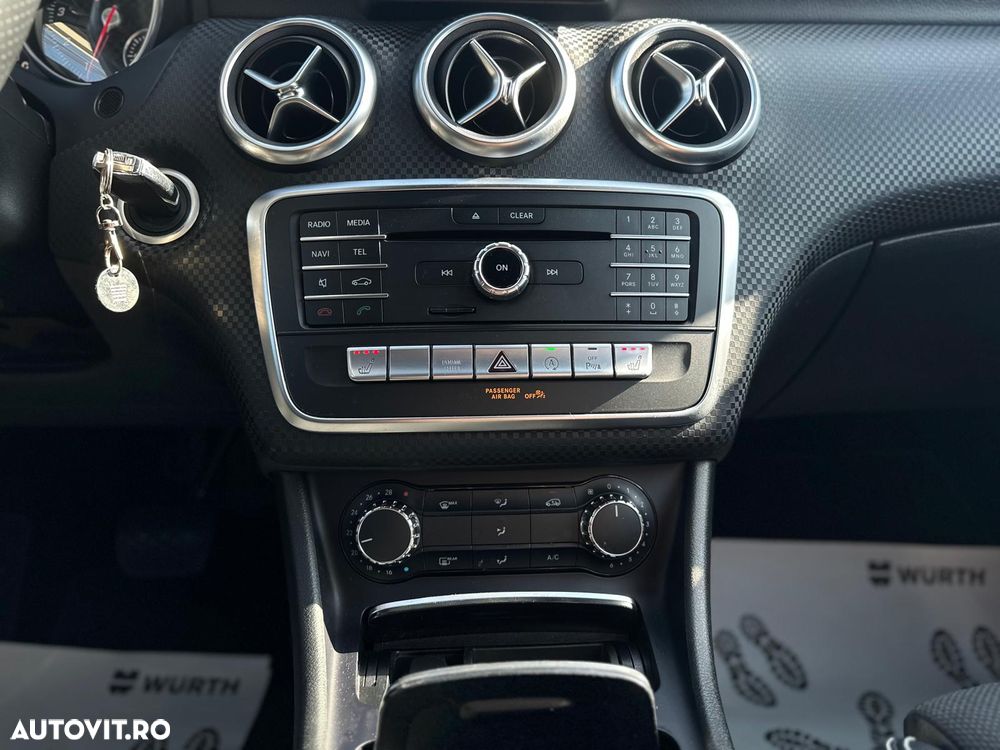 Mercedes-Benz A 180 7G-DCT Urban - 7