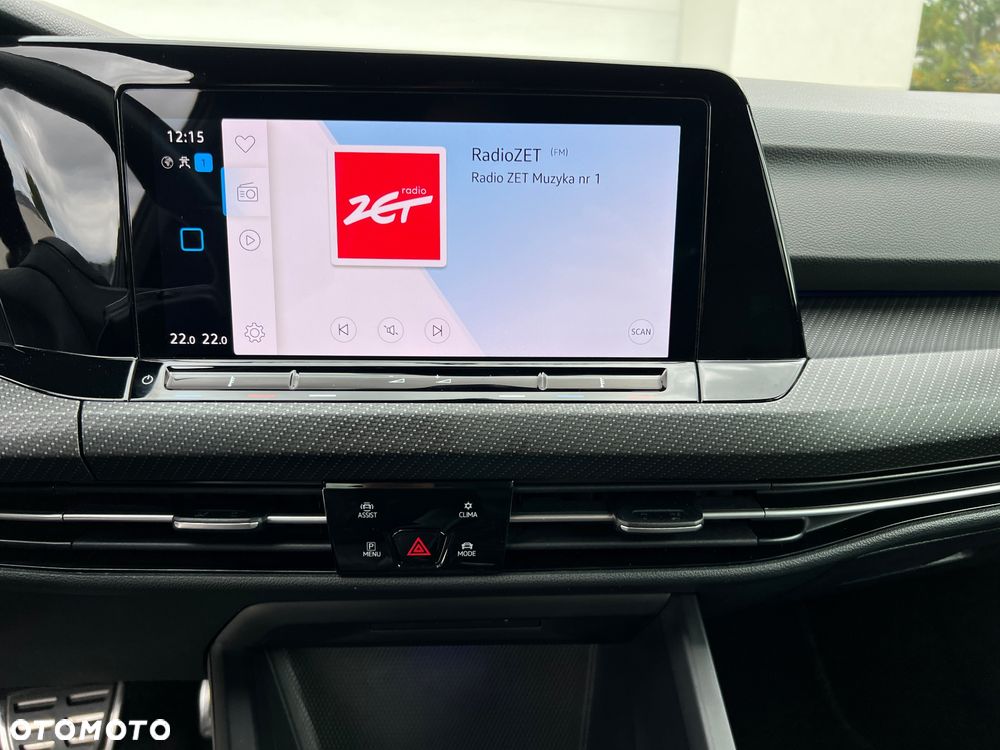 Volkswagen Golf Variant 1.5 eTSI OPF DSG R-Line - 29