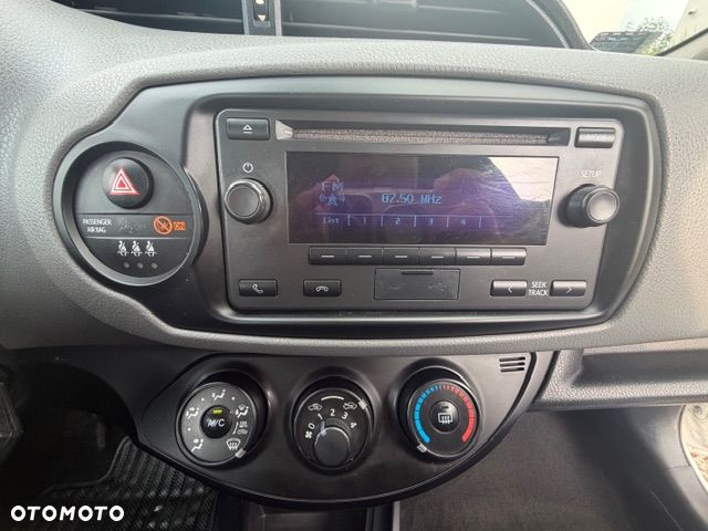 Toyota Yaris - 11