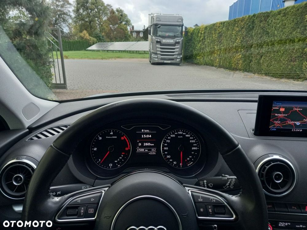 Audi A3 Sportback 1.6 TDI DPF S line Sportpaket - 30
