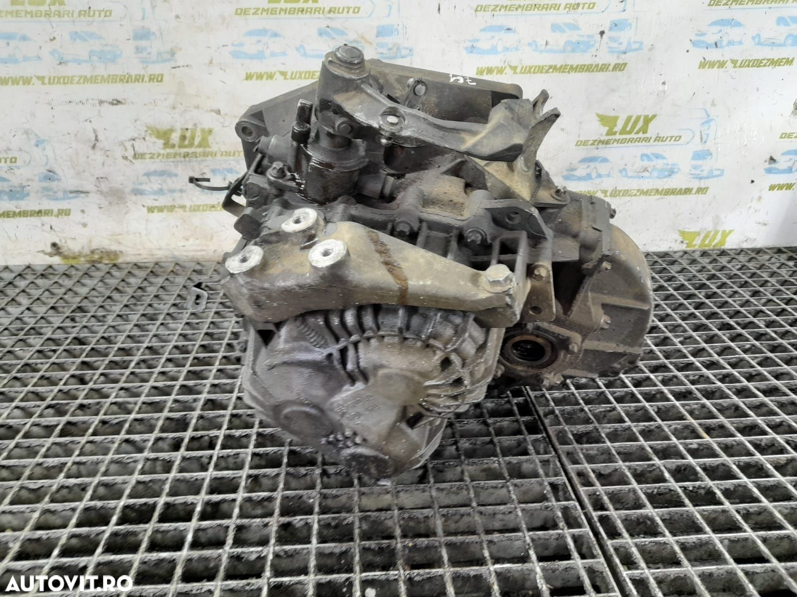 Cutie de viteze manuala 6 trepte 1.9 cdti 55192042 Opel Astra H [2004 - 2