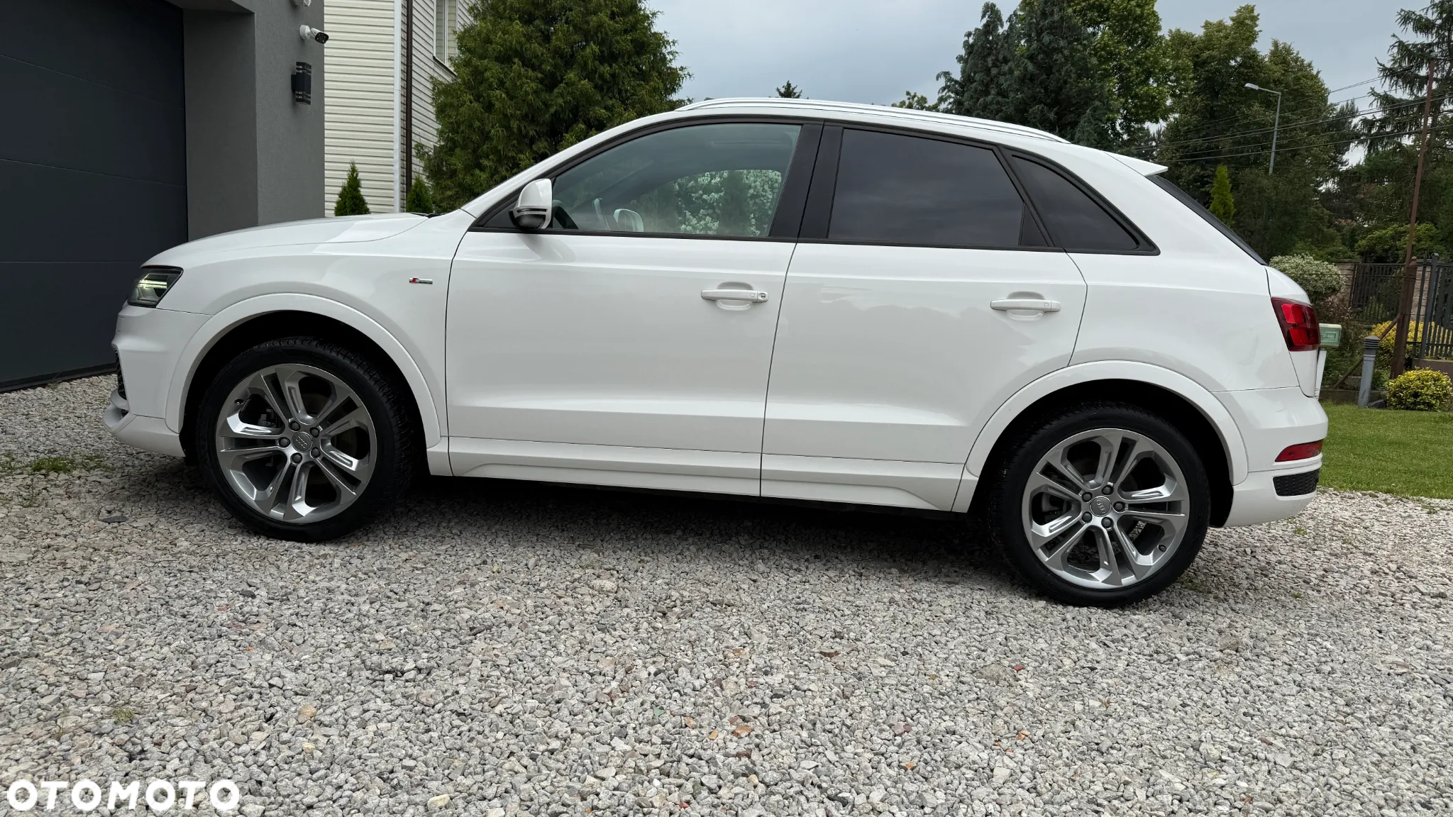 Audi Q3 40 TFSI Quattro S-Line S tronic - 4