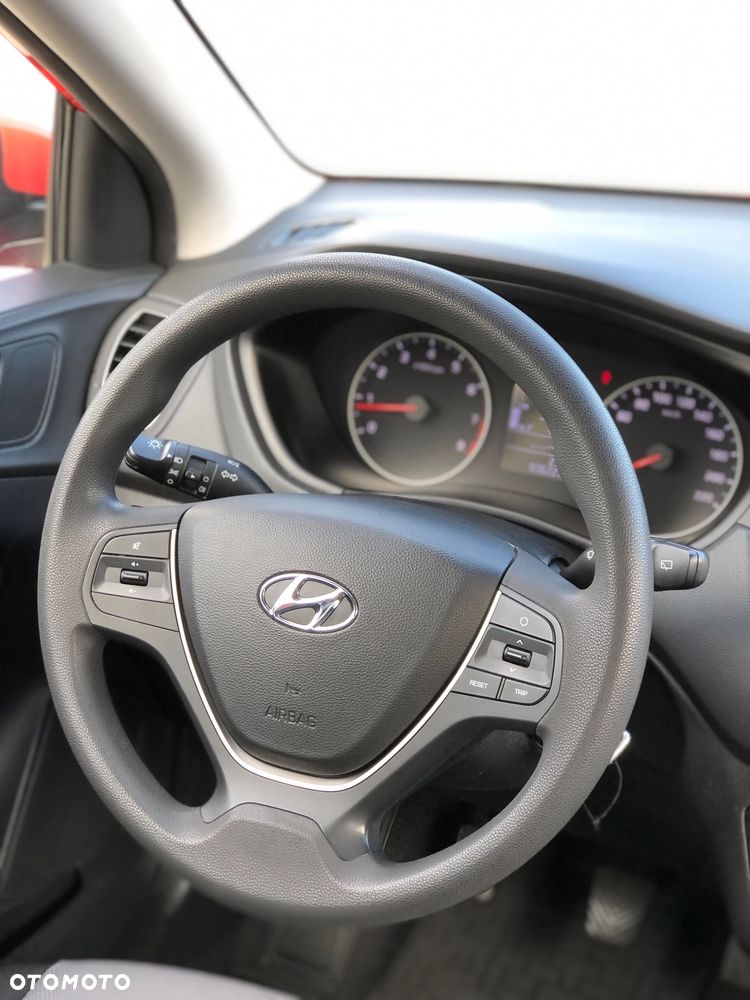 Hyundai i20 1.2 GO - 27