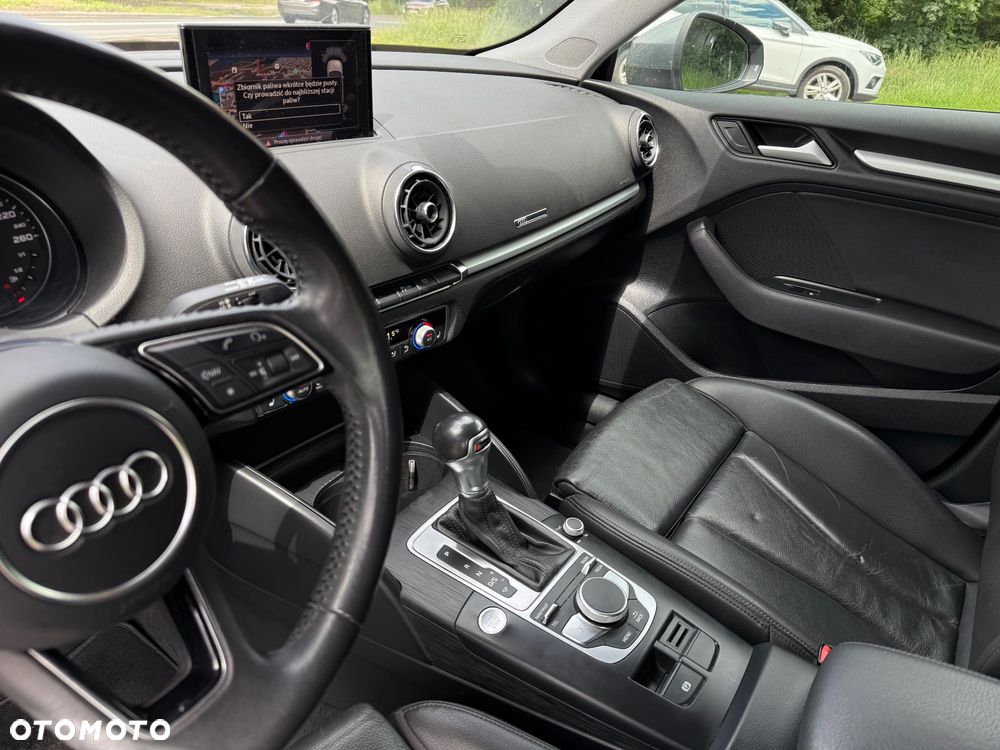 Audi A3 Sportback 30 TDI S tronic design - 16