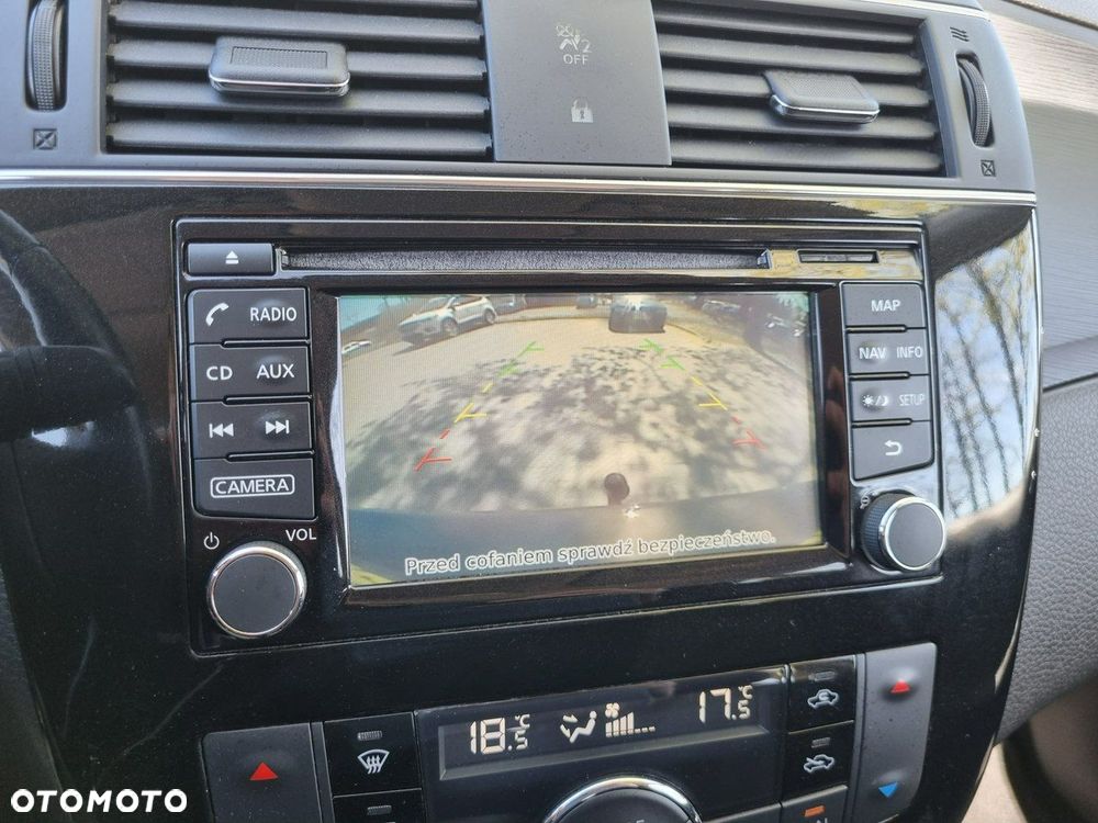 Nissan Pulsar 1.2 DIG-T Tekna EU6 - 19