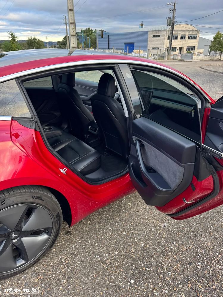 Tesla Model 3 Long-Range Dual Motor AWD - 12
