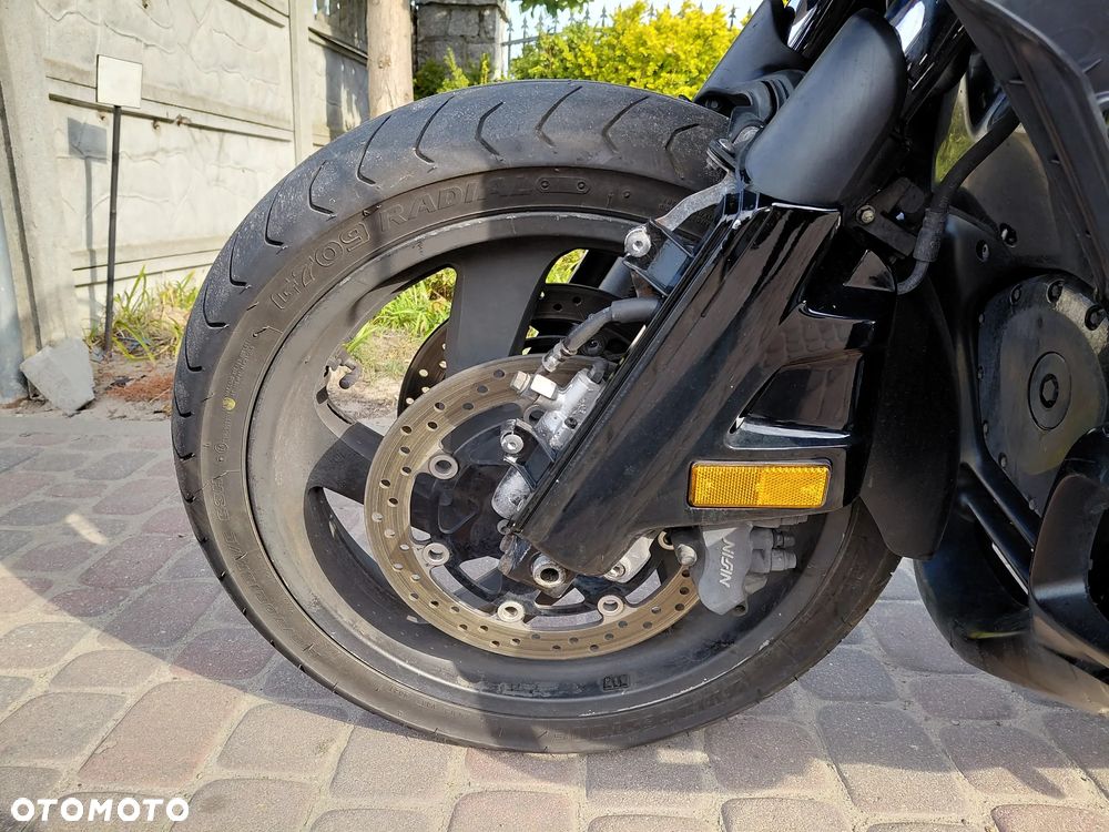 Honda GL - 16