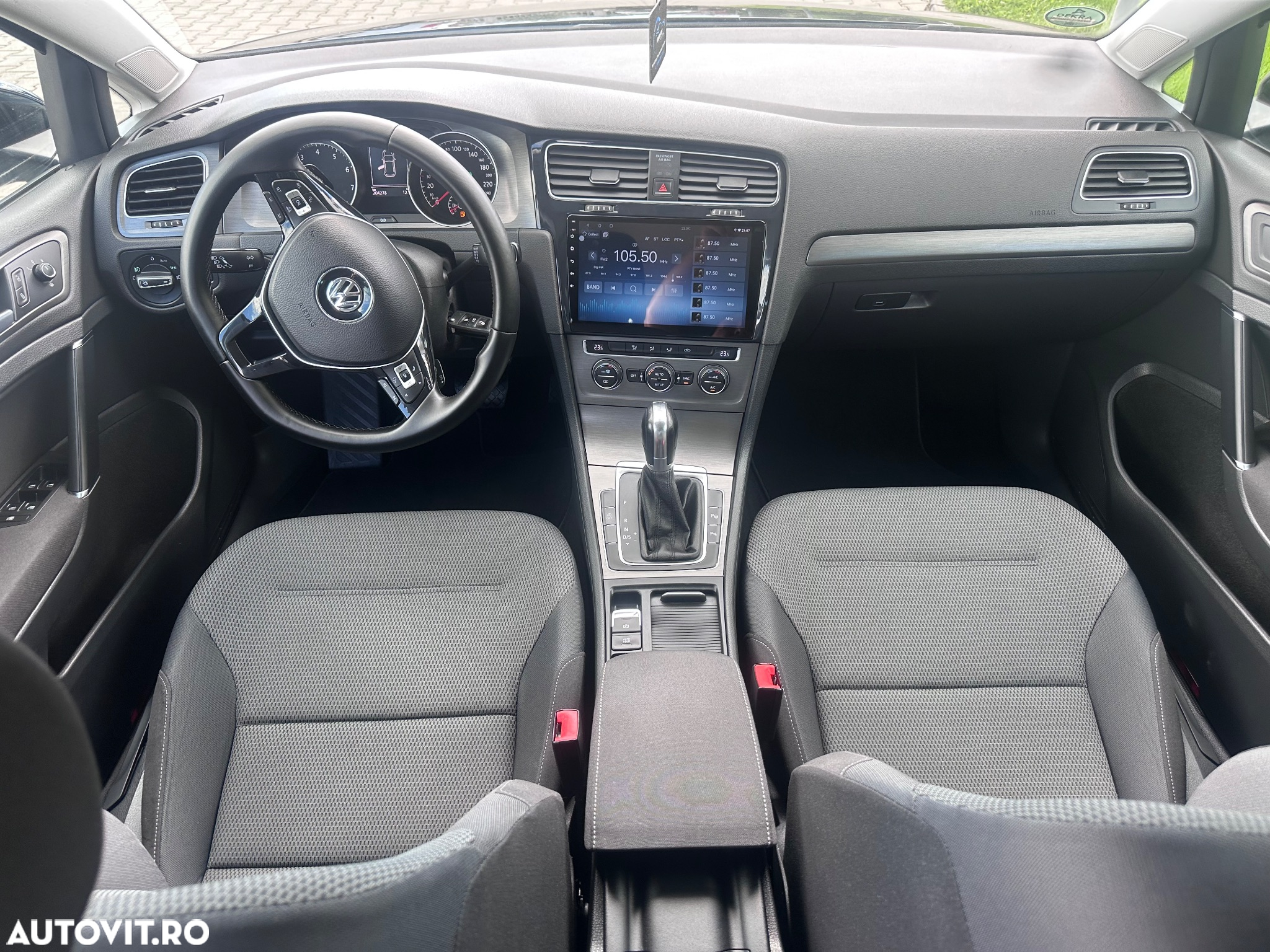 Volkswagen Golf 1.2 TSI BlueMotion Technology DSG Comfortline - 11