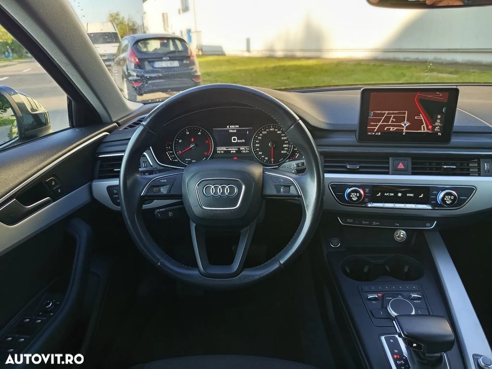 Audi A4 40 TDI S tronic - 11