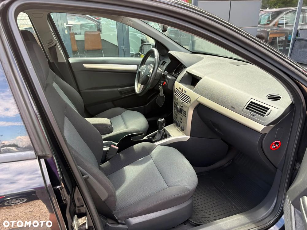 Opel Astra 1.6 - 11