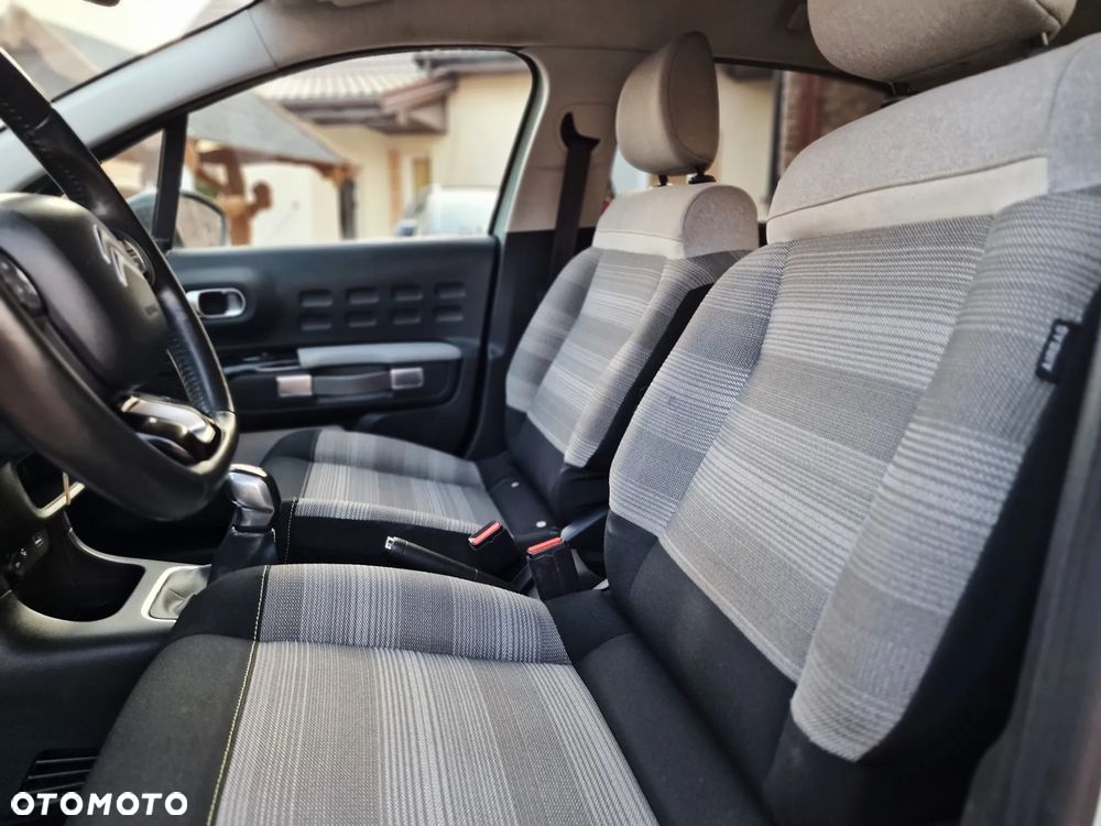 Citroën C3 1.2 PureTech Shine - 24