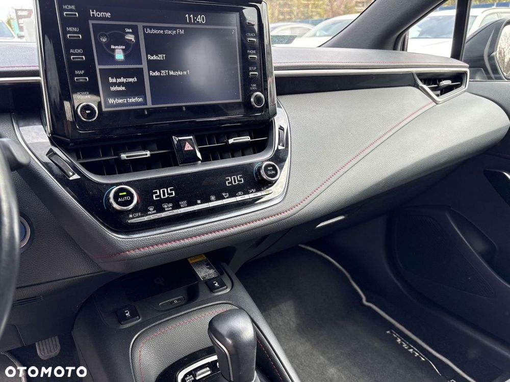 Toyota Corolla 2.0 Hybrid Executive - 20