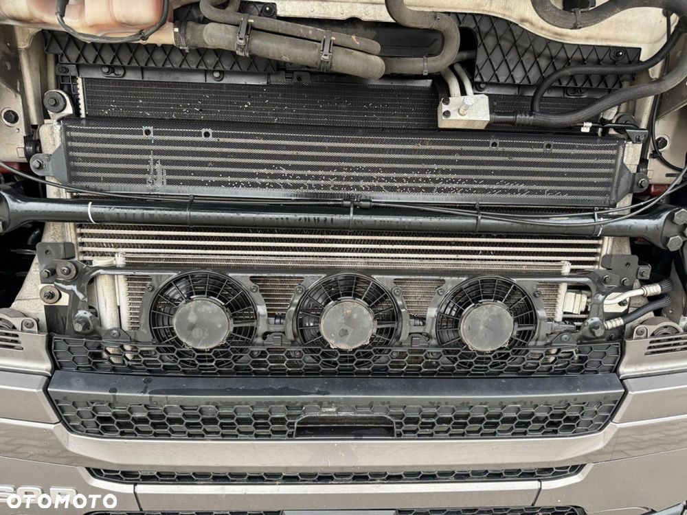 Scania hydraylika Hyva / przód na poduszkach - 16