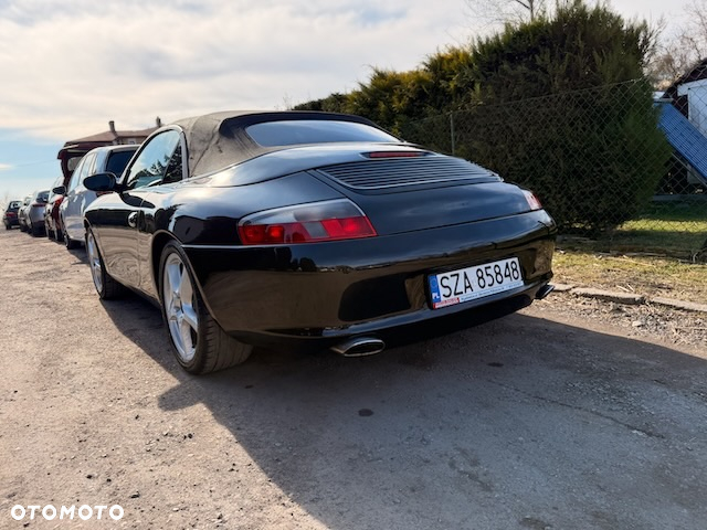 Porsche 911 Carrera Cabrio - 22