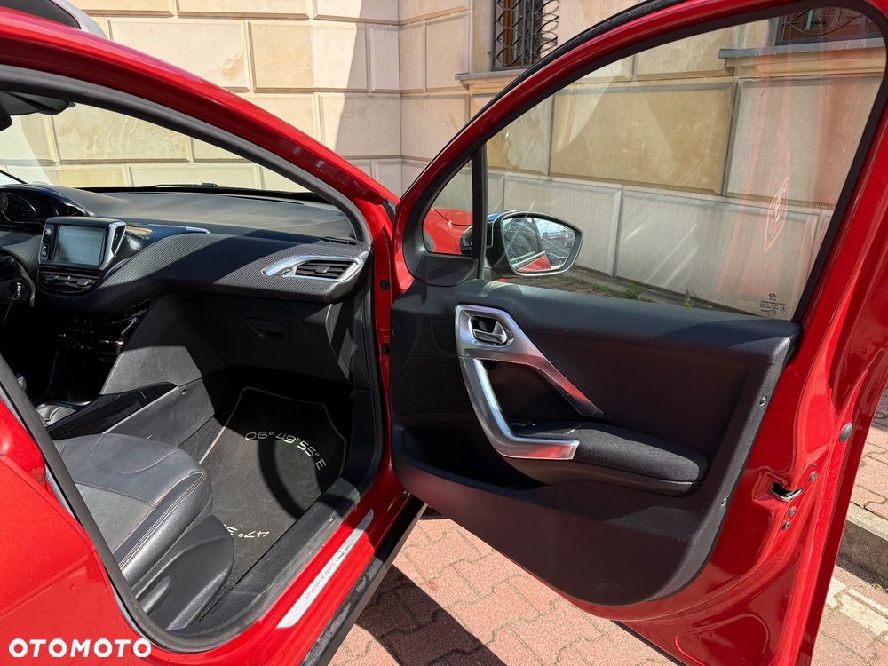 Peugeot 2008 1.2 Pure Tech Crossway S&S - 37