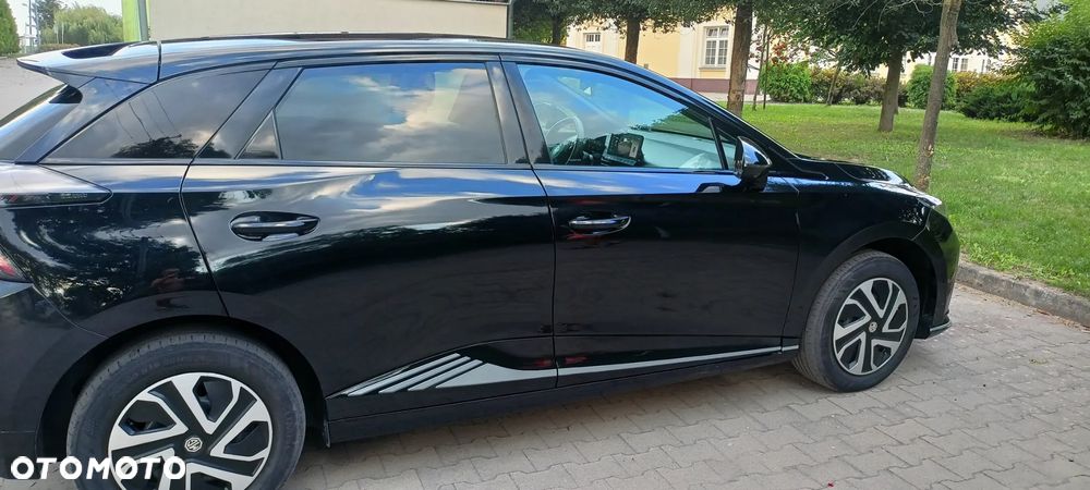 MG 4 Luxury 64 kWh - 20