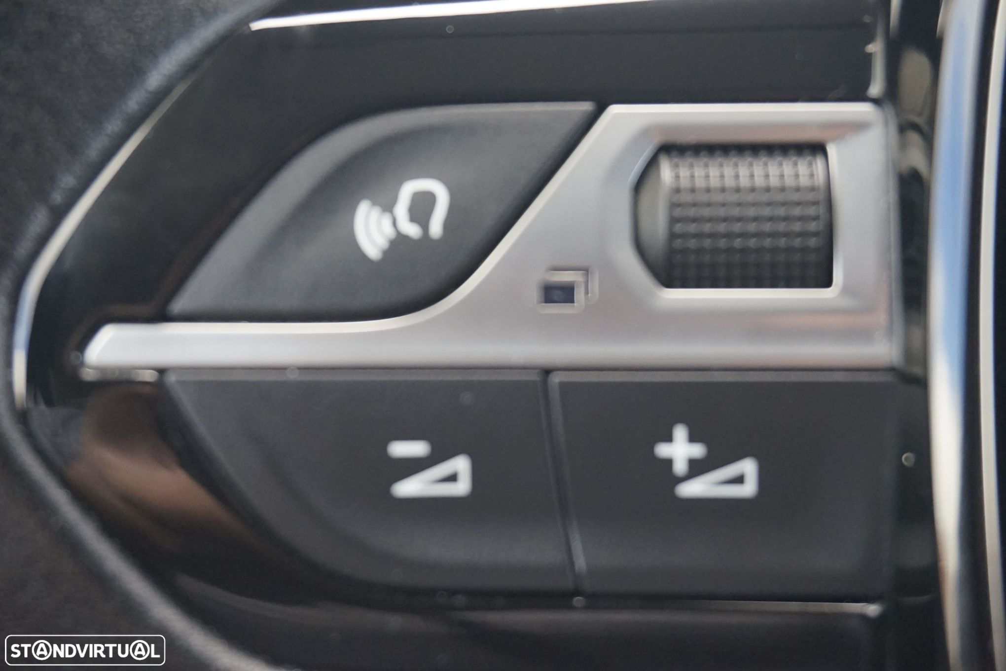 Peugeot 208 1.2 PureTech Allure - 16
