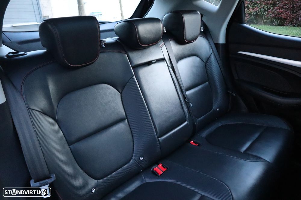 MG ZS EV 72.6 kWh Luxury - 25