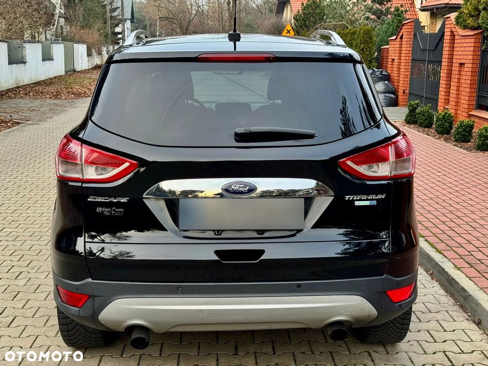 Ford Escape 2.0 EcoBoost AWD Titanium - 10