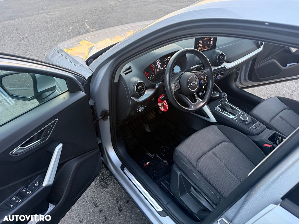 Audi Q2 2.0 TDI quattro S tronic sport - 8
