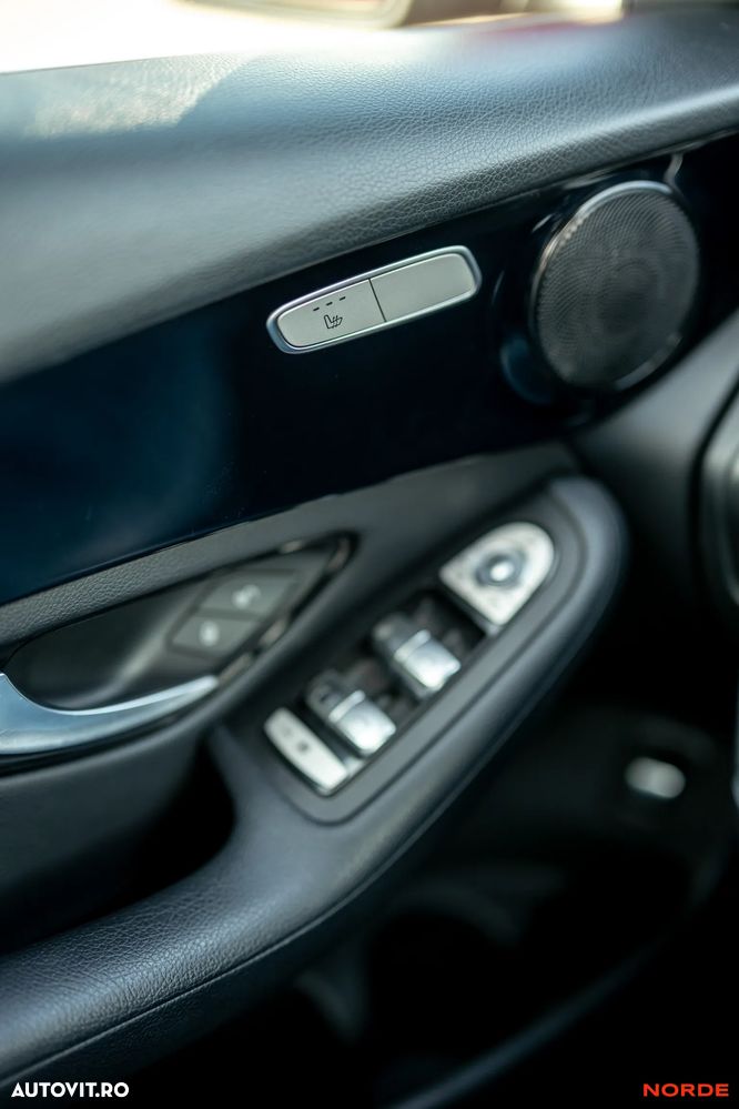 Mercedes-Benz GLC Coupe 250 4MATIC - 12
