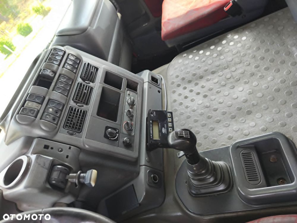 Iveco Stralis Manual tacho tarczki 2006 rok chłodnia Supra 550 - 25