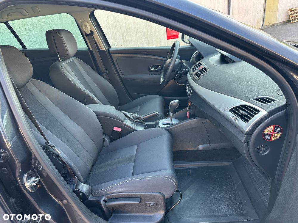 Renault Megane 1.5 dCi Dynamique EDC - 21