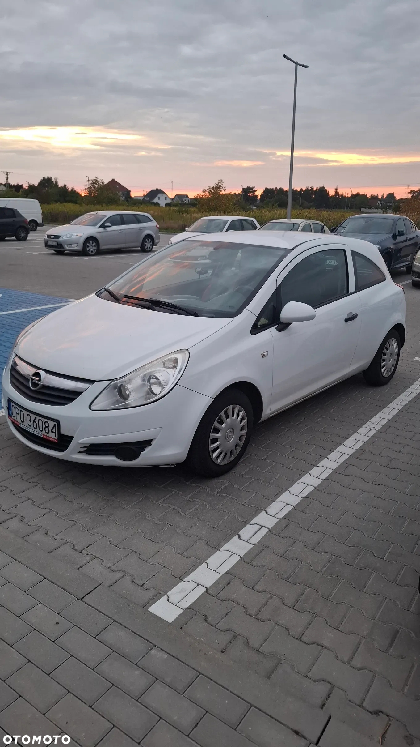 Opel Corsa 1.0 12V Essentia - 6