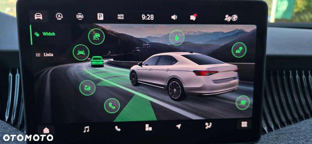 Skoda Superb 2.0 TDI SCR 4x4 Selection DSG - 8