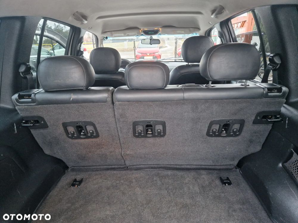 Jeep Cherokee 2.8L CRD Limited - 26