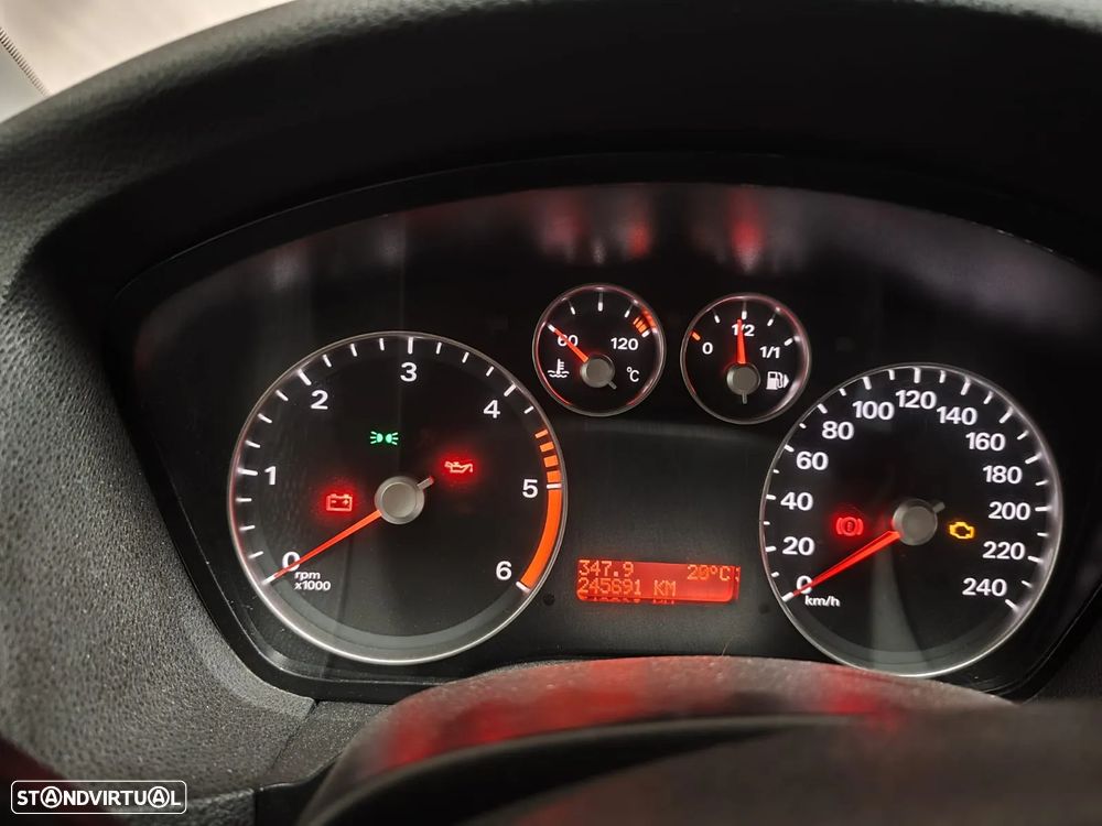 Ford Focus 1.6 TDCi Sport - 5
