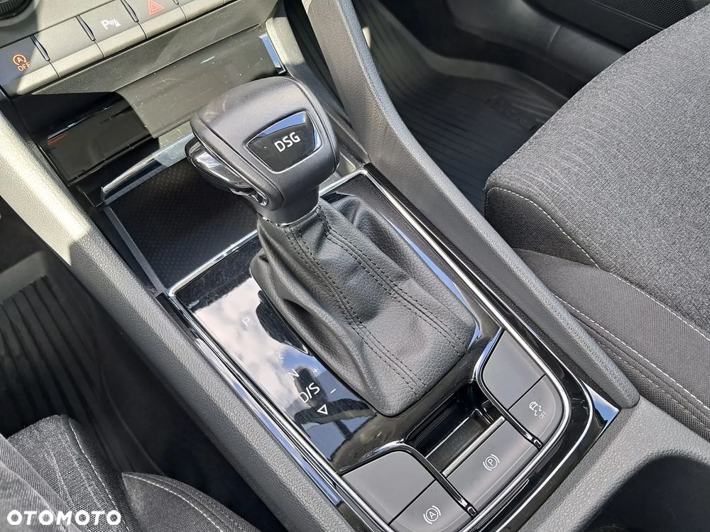 Skoda Karoq 1.5 TSI ACT Style DSG - 28