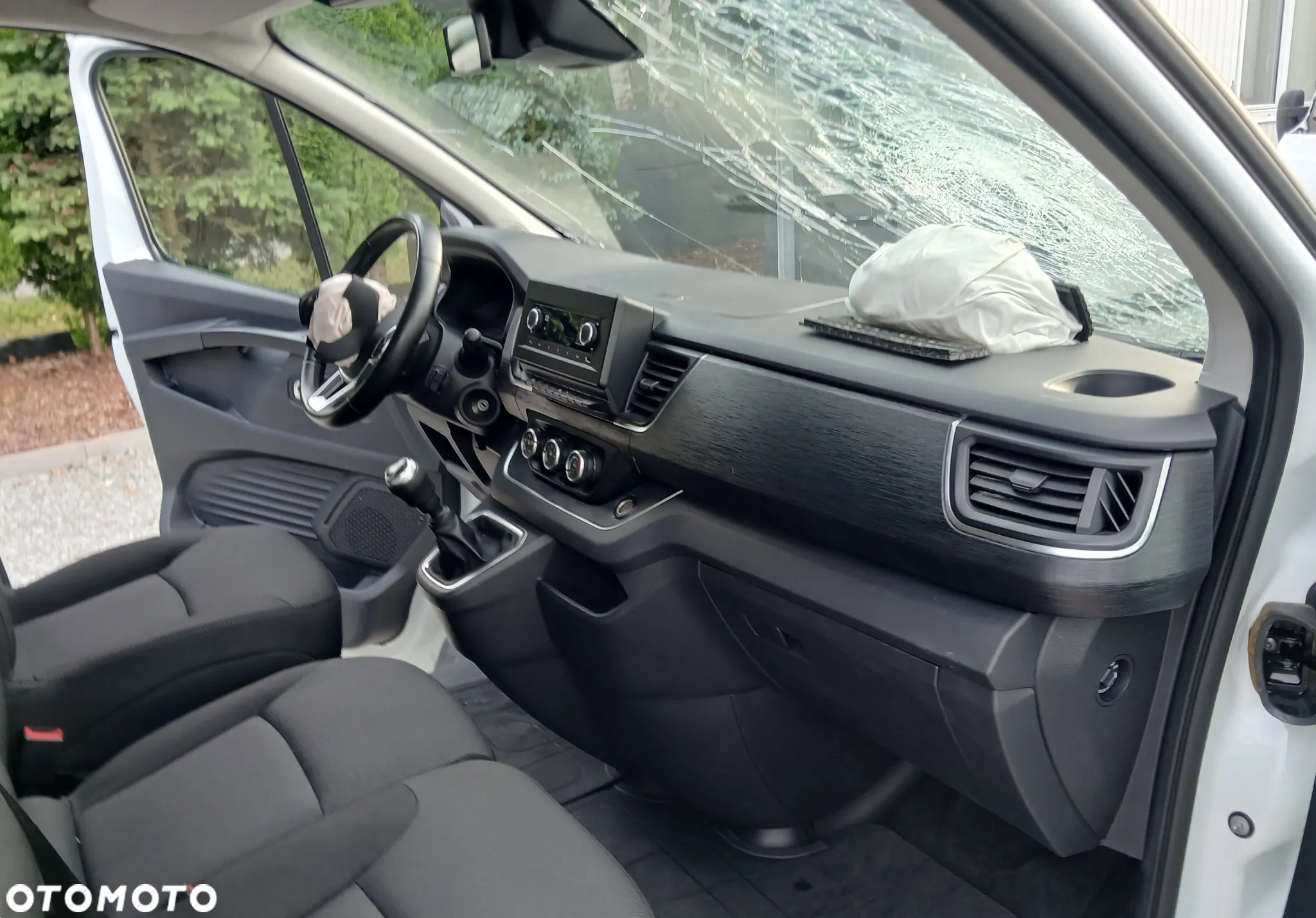 Renault Trafic SpaceClass 2.0 dCi - 19