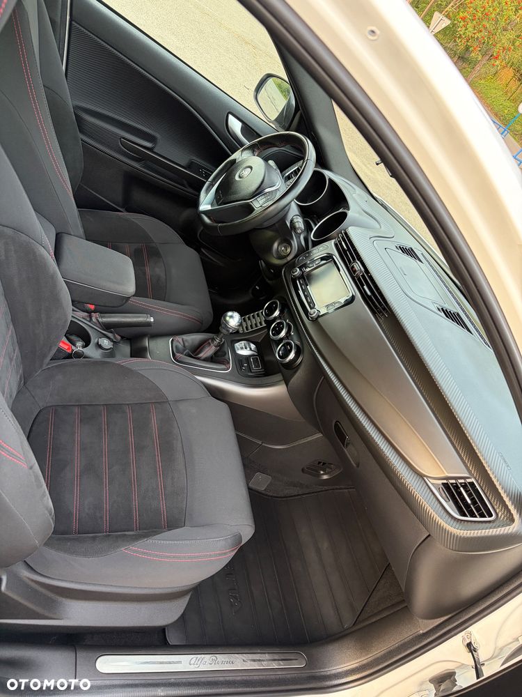 Alfa Romeo Giulietta 1.4 TB 16V Veloce - 29