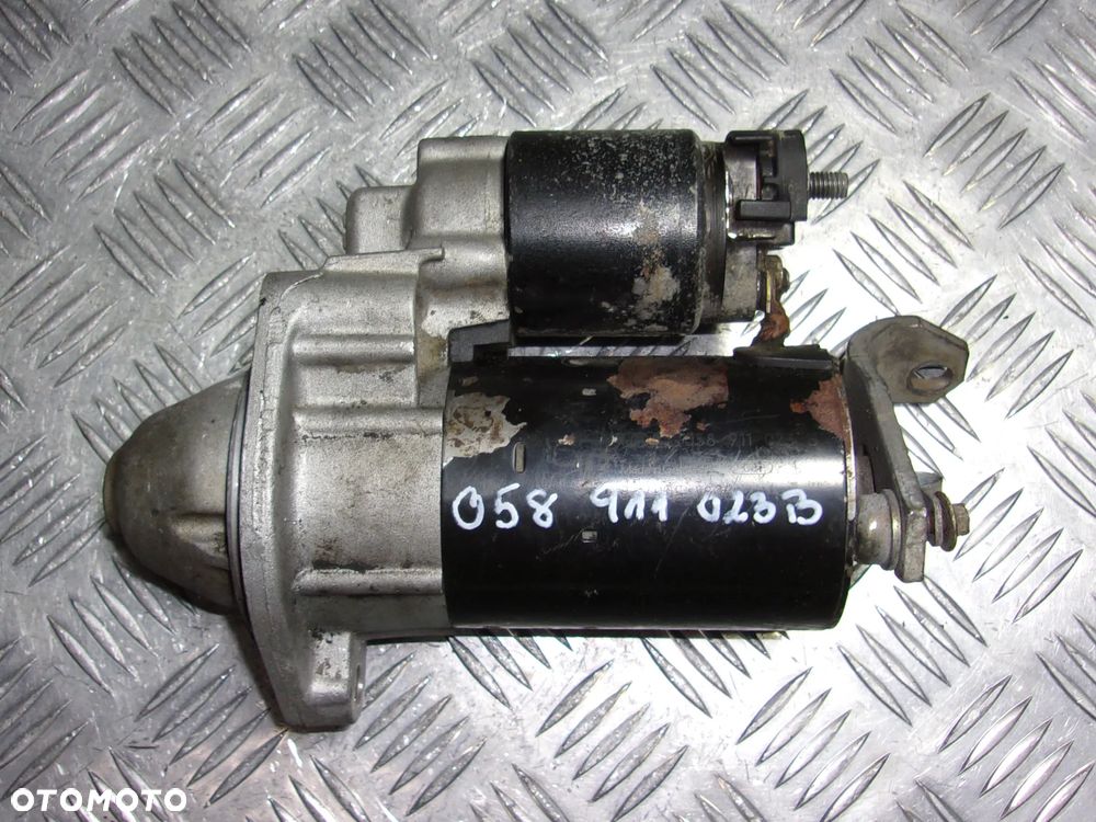 Audi 80 B3 B4 100 A6 C4 A4 B5 B6 rozrusznik 1.6 1.8 1.8T 2.0 - 2